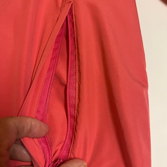 Women’s Cabela Windbreaker Jacket Medium Coral - Picture 10 of 10